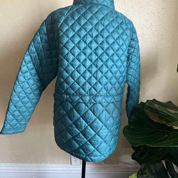 ATHLETA WHISPER FEATHERLESS PUFFER JACKET - Picture 6 of 7